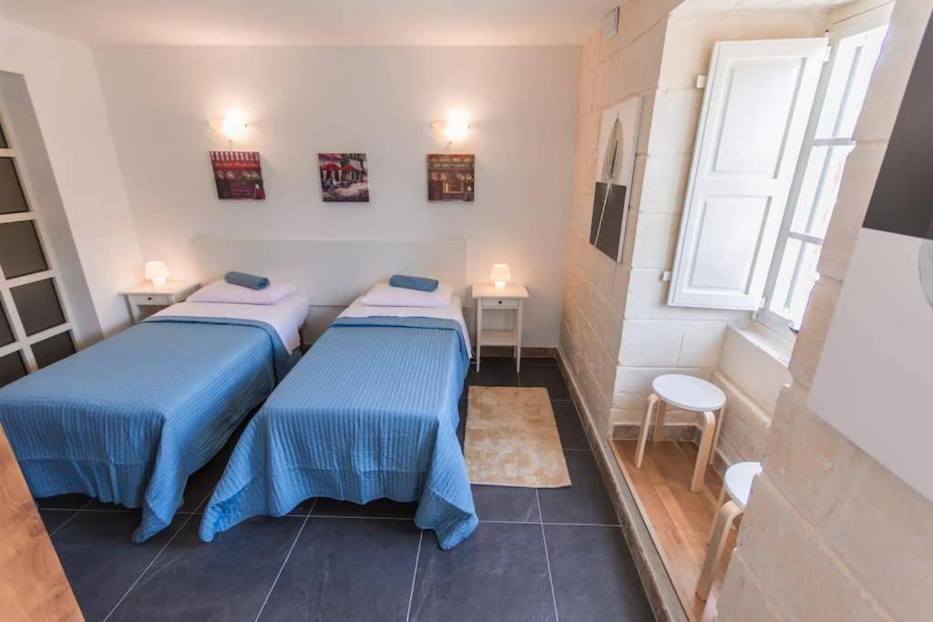 Central Valletta House Ил-Фурияна Екстериор снимка