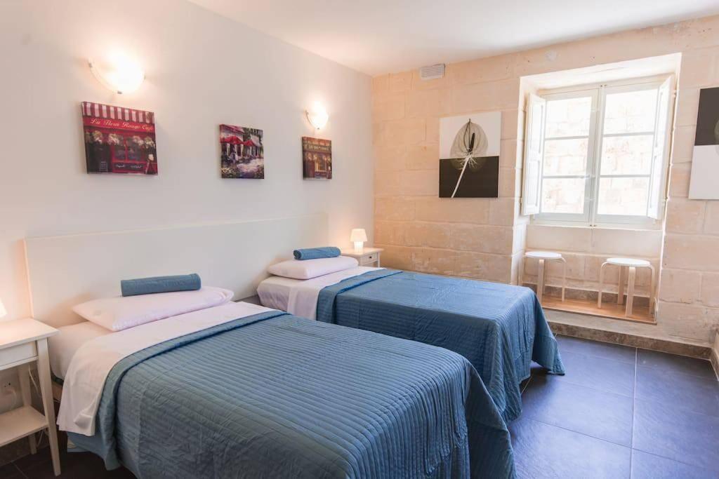 Central Valletta House Ил-Фурияна Екстериор снимка